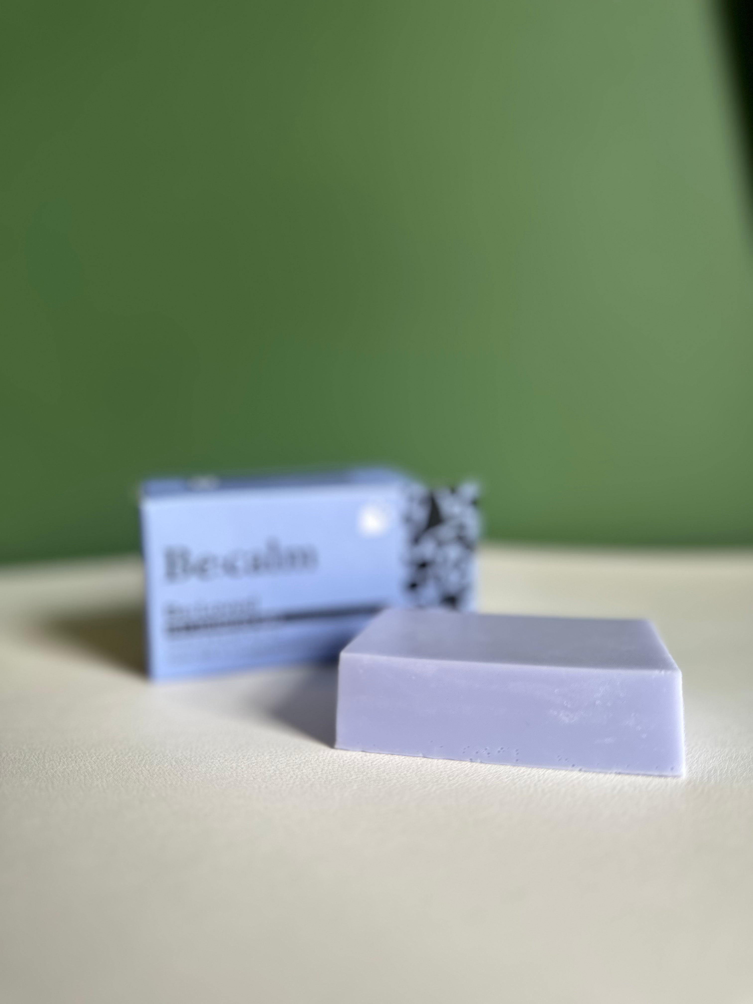 Calming Dog Shampoo Bar – Stress Relief for Sensitive Dogs